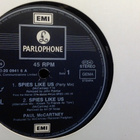 PAUL McCARTNEY :: SPIES LIKE US :: VINYYLI MAXI-SINGLE  1985 - pikkukuva 3