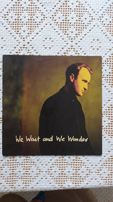 7" KANSI Phil Collins: We Wait and We Wonder / Hero
