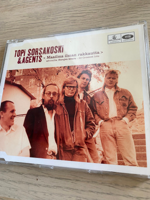 Topi Sorsakoski & Agents: Maailma ilman rakkautta