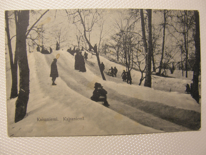 HELSINKI Kajsanieni / Kelkkamäki ( talvi)   kulk -14
