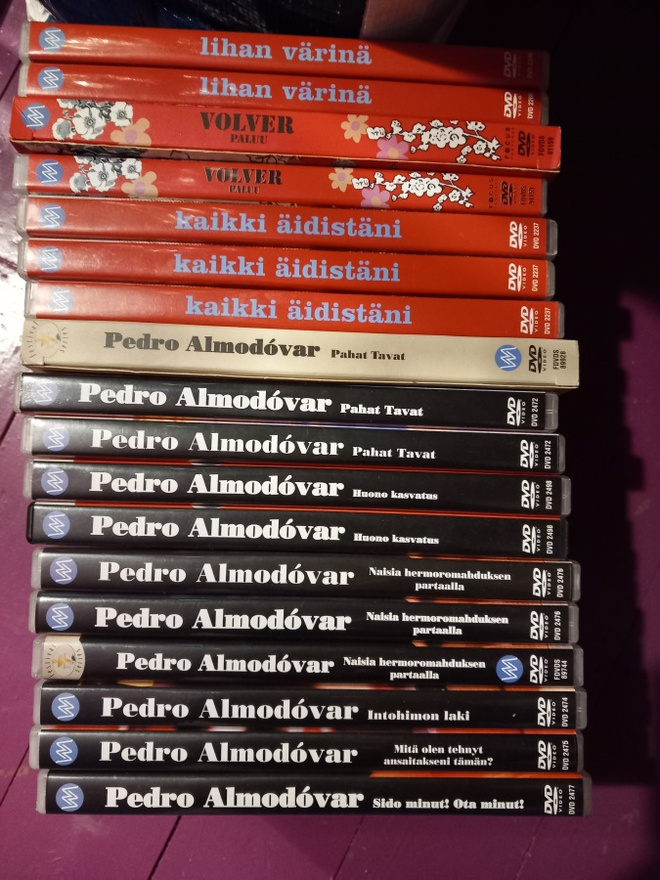 Pedro Almodovar elokuvia 3,5€/kpl