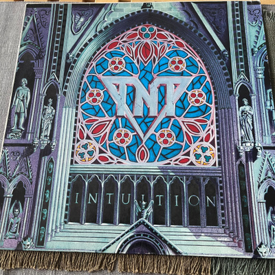 TNT: Intuition * EUR 1989