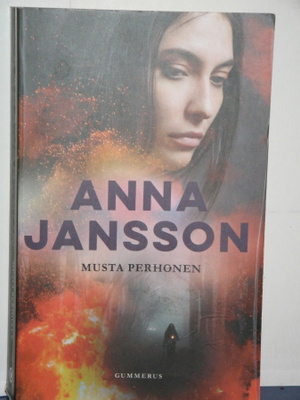 Anna Jansson : MUSTA PERHONEN