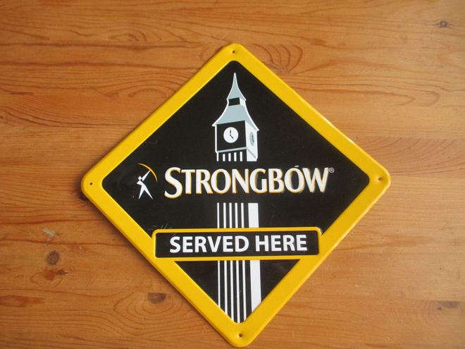 Strongbow kyltti