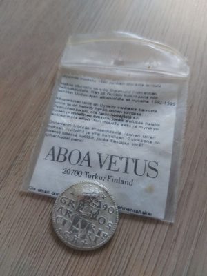 Aboa Vetus hopearaha 830 (kopio Sigismund III 3 krossia 1590