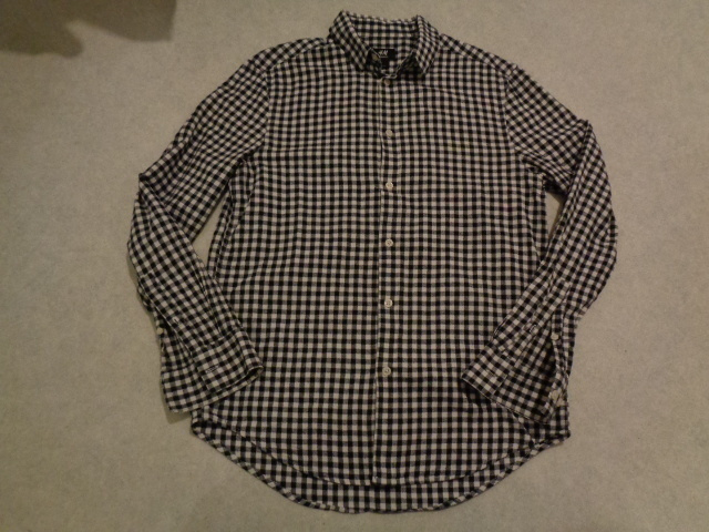 Musta-valko ruudullinen H&M paitis M