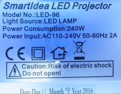 SmartIdea LED-96 -LED-projektori PROJEKTIKSI / VARAOSIKSI
