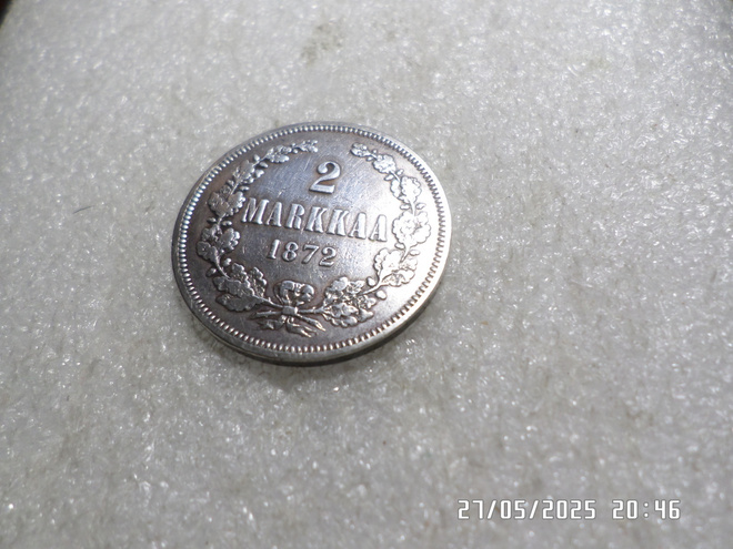 2 mk  1872  hopeaa  hienokuntoinen   kl 8 .