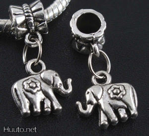 808 .. Tiibetin Hopea Elephant Charms .. Kaulakoru
