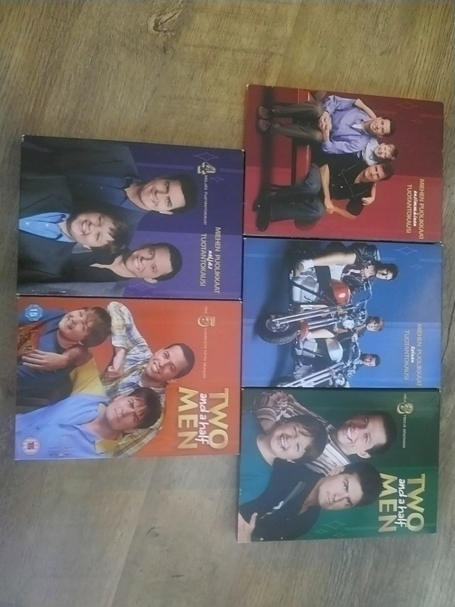 Miehen puolikkaat kaudet 1-5 (6) ( DVD)