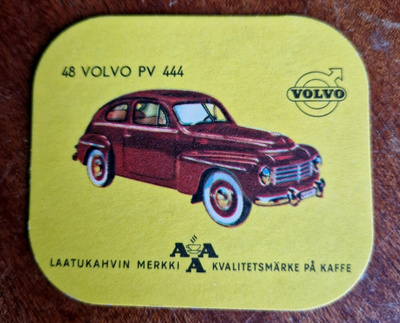 AAA KAHVIKUVA 48 Volvo PV 444.Huippu