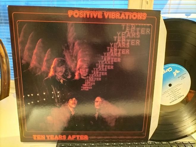 TEN YEARS AFTER, Positive vibrations, LP US -87 HIENO KUNTO!