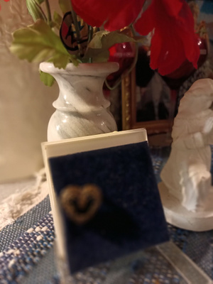 Kalevala koru talon rintakoru