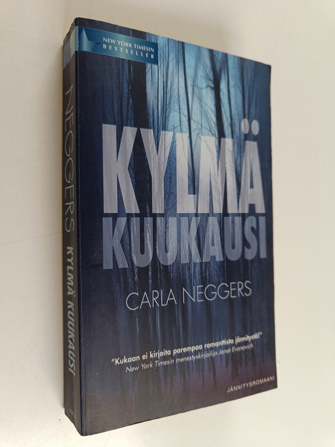 Carla Neggers : Kylmä kuukausi