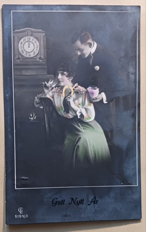 Leidi ja herrahenkilö Uuden Vuoden yönä, p. 1912