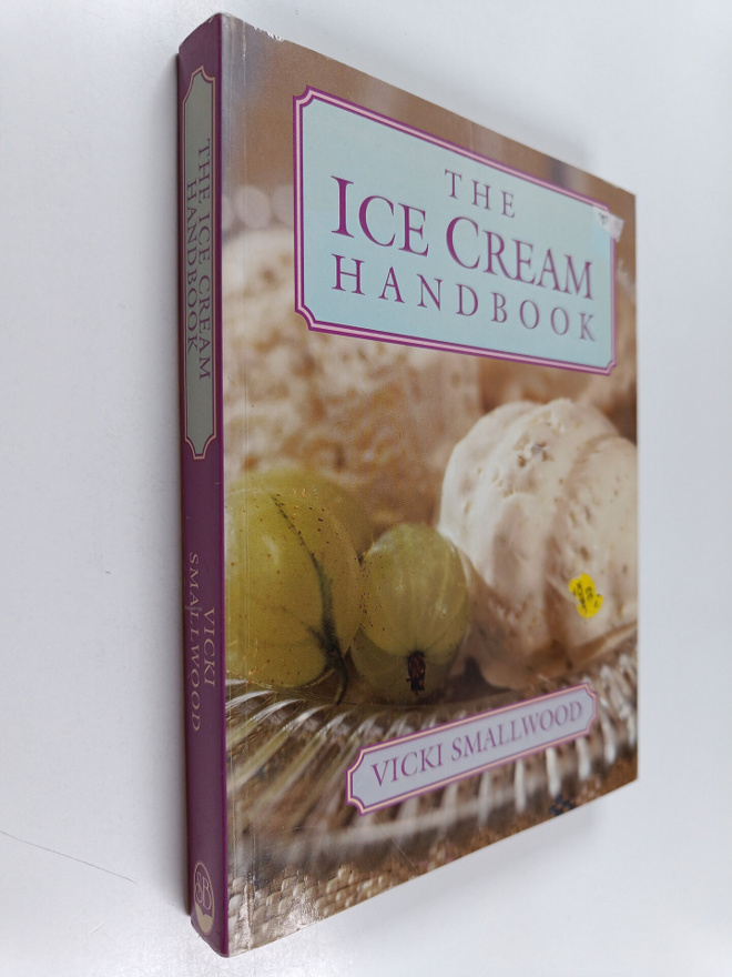 Vicki Smallwood : The Ice Cream Handbook