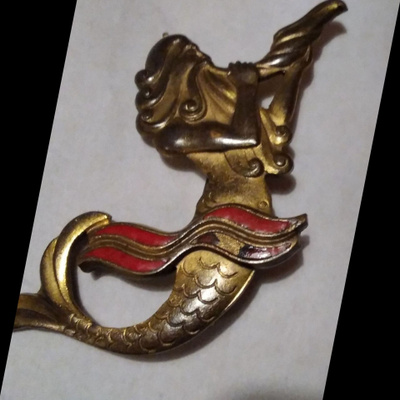 Ato-koru rintaneula "Vesimies"