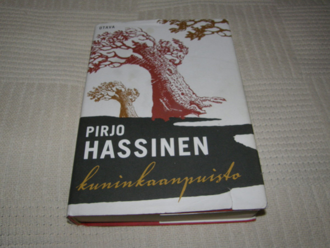 Pirjo Hassinen Kuninkaanpuisto -sid