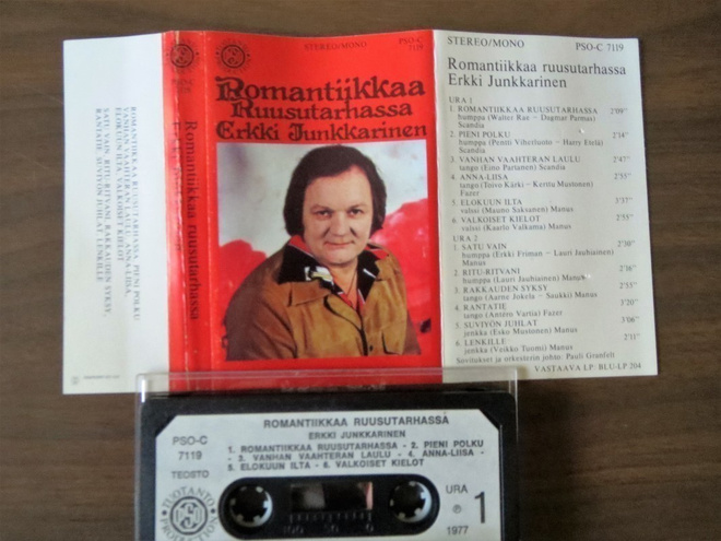 Erkki Junkkarinen: Romantiikkaa Ruusutarhassa c-kasetti