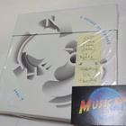 A-TRAK - A DECADE OF REMIXES M-/M- 6x7'' BOKSI - pikkukuva 1