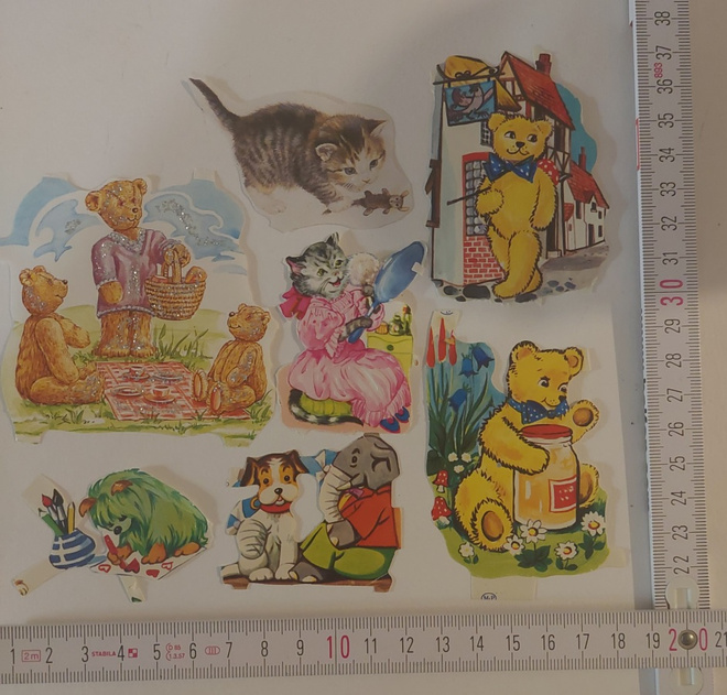 Kiiltokuva setti nro 19. Nalle ja eläimet