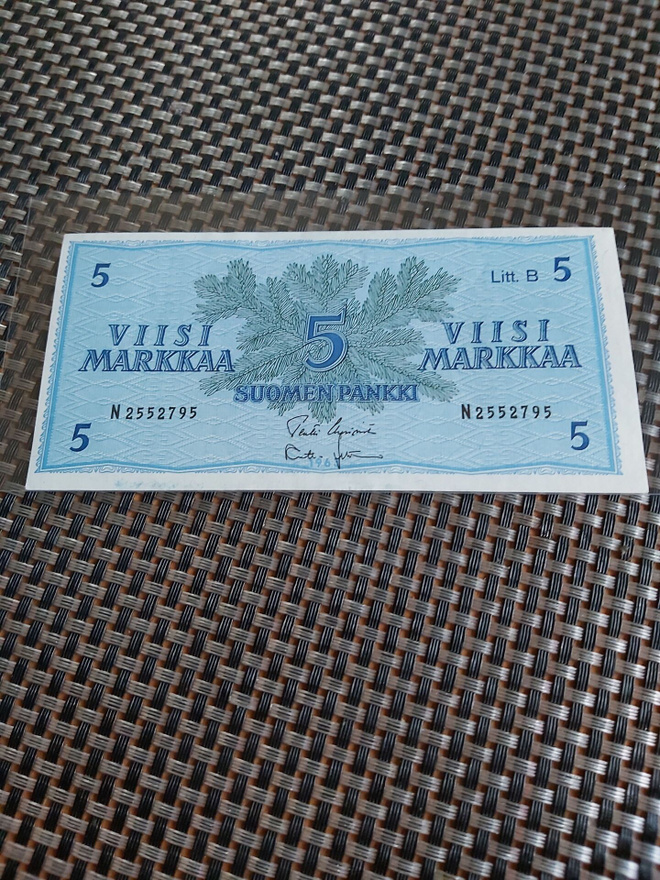 Pakka sileä 5mk Litt.B seteli Litt B 1963