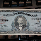 Kuuba Cuba 1 Peso 1960 P77b sn206 VF+ - pikkukuva 1