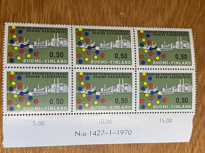 KEMIAN PERUSTEOLLISUUS NUMERO KUUSILO**