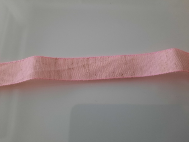 Vaaleanpunainen meleerattu nauha 100cm