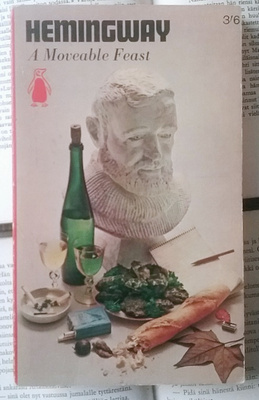 Ernest Hemingway - A Moveable Feast (paperback)