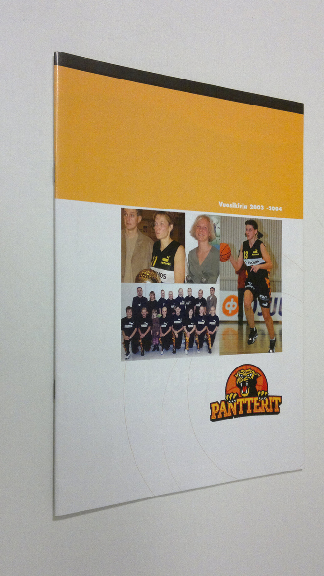 Pantterit vuosikirja 2003-2004