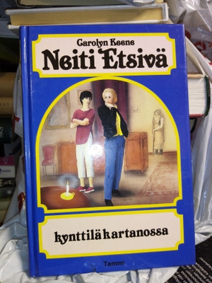 Keene : Neiti etsivä kynttiläkartanossa (SIS. PK)