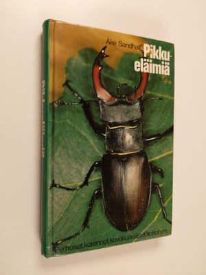 Ake Sandhall : Pikkueläimiä : perhosia, korentoja, kovaku...