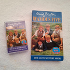 THE FAMOUS FIVE CASSETTE AND BOOK - GO TO MYSTERY MOOR - pikkukuva 1
