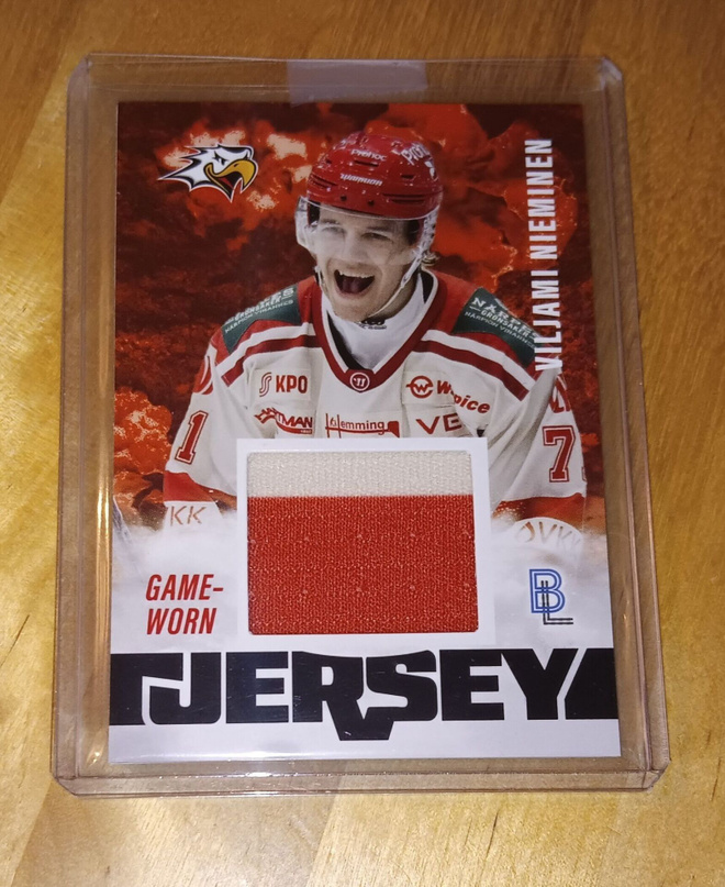 25-26 Blueline Jersey Viljami Nieminen /80 Sport