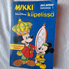 Aku ankan taskukirja 1 Mikki kiipelissä 2010 painos - pikkukuva 1