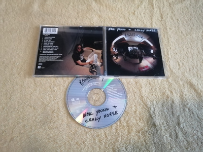 NEIL YOUNG & CRAZY HORSE - Ragged Glory CD