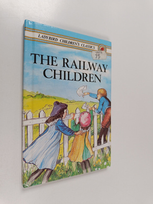 Edith Nesbit : The railway children