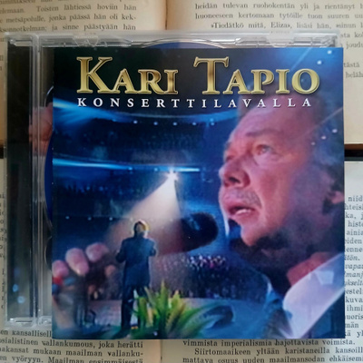 Kari Tapio - Konserttilavalla (2 CD)