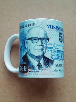UKK Urho Kekkonen 500 markkaa seteli muki