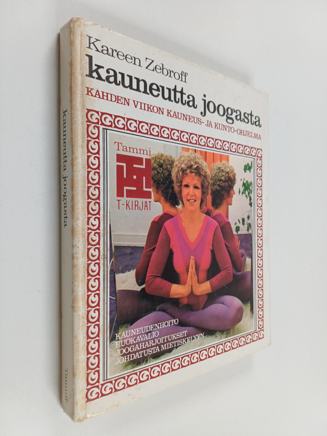 Kareen Zebroff : Kauneutta joogasta : kahden viikon kaune...