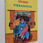 Laila Niukkanen : Mummi vierailulla - pikkukuva 1