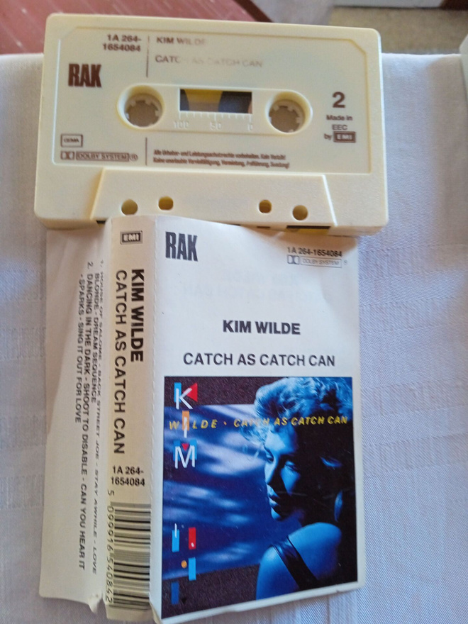 C- KASETTI: KIM WILDE : CATCH AS CATCH CAN