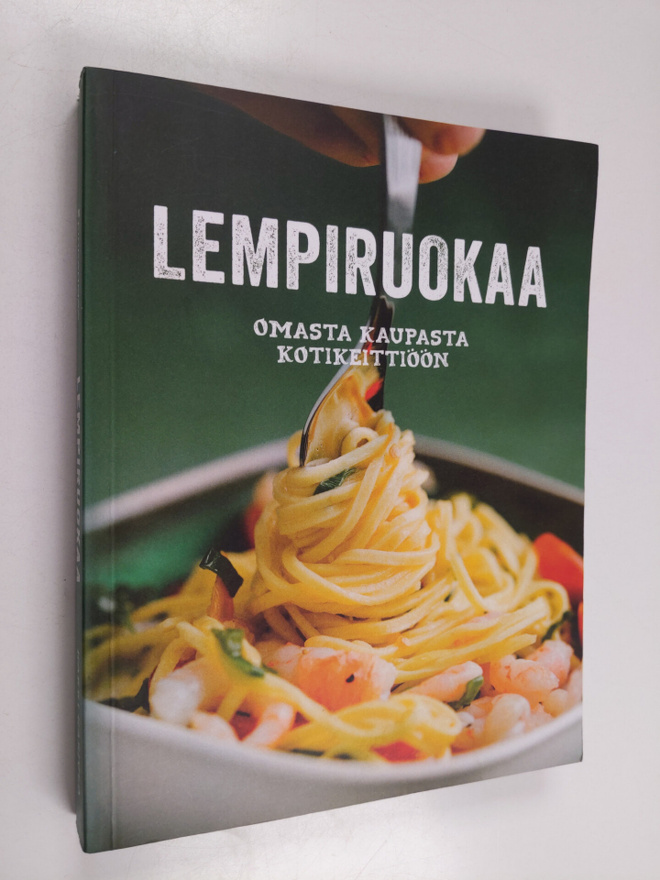 Harri Harjula : Lempiruokaa : omasta kaupasta kotikeittiöön