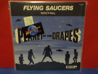 FLYING SAUCERS - PLANET OF THE DRAPES EX+/EX+ LP
