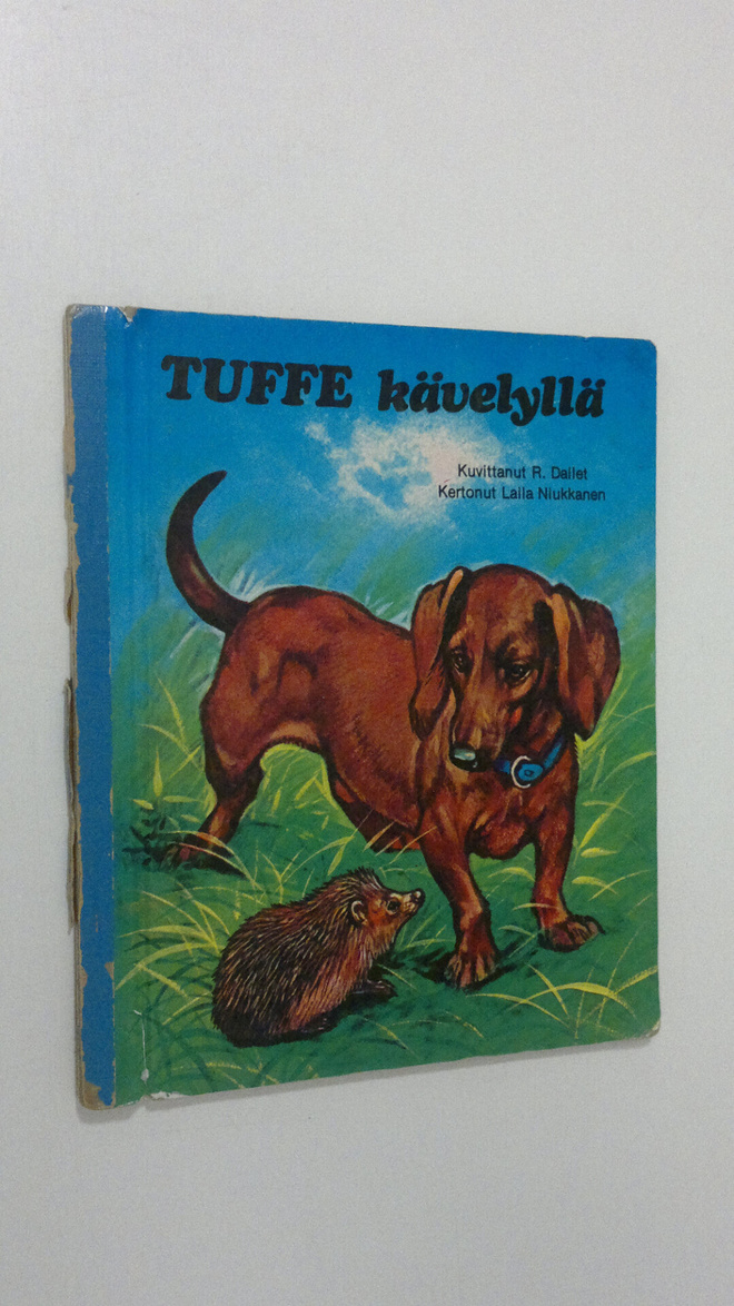 Laila Niukkanen : Tuffe kävelyllä