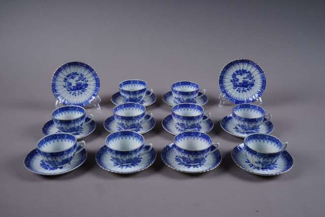 1110. 22kpl 'China Blau'-koristeinen kahviastiasto, Japani.