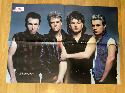 U2 julisteet ( pari eri )