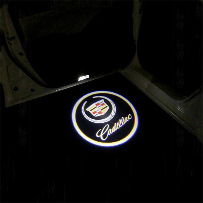 Cadillac logolliset ovivalot — heijasta logo maahan (2kpl)