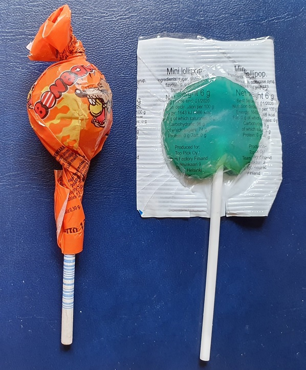 BonBon-tikkari ja PerusS-tikkari eli mini lollipop